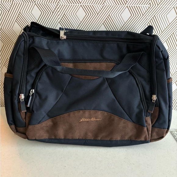 Eddie Bauer Baby/Diaper Bag With Attached Changing Mat - Picture 1 of 11